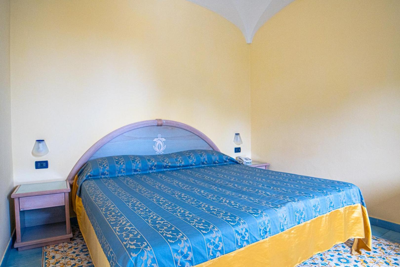 Hotel Oasi Castiglione Casamicciola Terme Номер фото