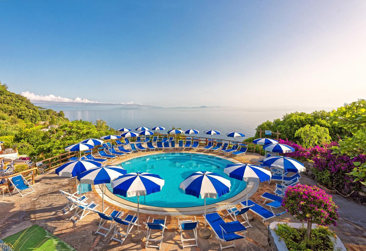 Hotel Oasi Castiglione Casamicciola Terme Екстер'єр фото
